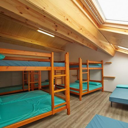 Albergue Pereiro Melide Szoba fotó